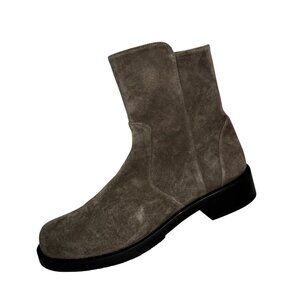 $595 Stuart Weitzman Bold Zip Bootie Charcoal Gray Suede Low Heel Size 9.5 US